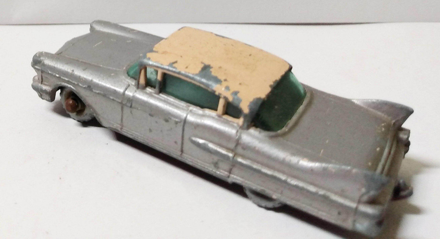 Lesney Matchbox 27 Cadillac Sixty Silver Wheels 1960 England - TulipStuff