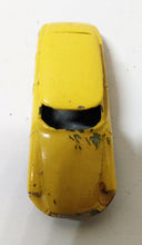 Load image into Gallery viewer, Lesney Matchbox No. 66 Citroen D.S. Made In England 1959 - TulipStuff
