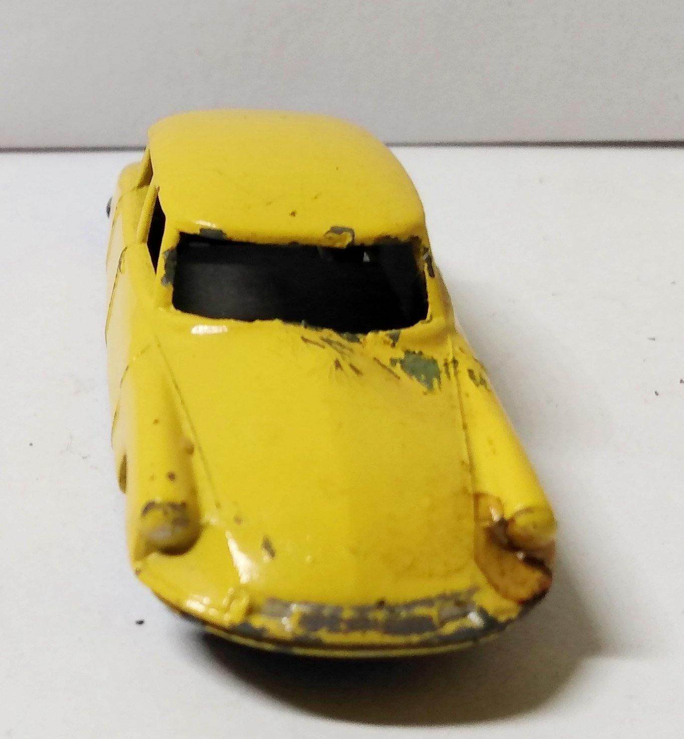 Lesney Matchbox No. 66 Citroen D.S. Made In England 1959 - TulipStuff