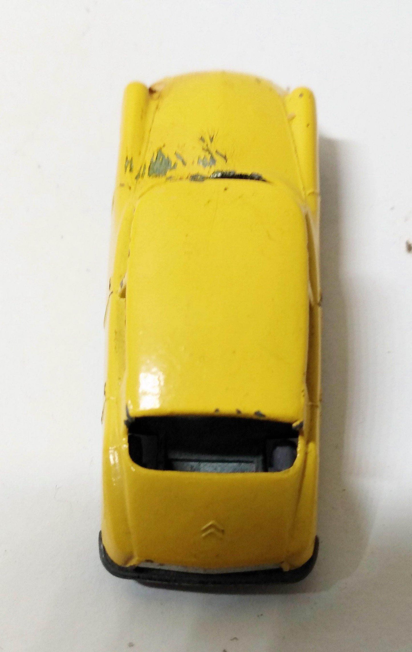 Lesney Matchbox No. 66 Citroen D.S. Made In England 1959 - TulipStuff