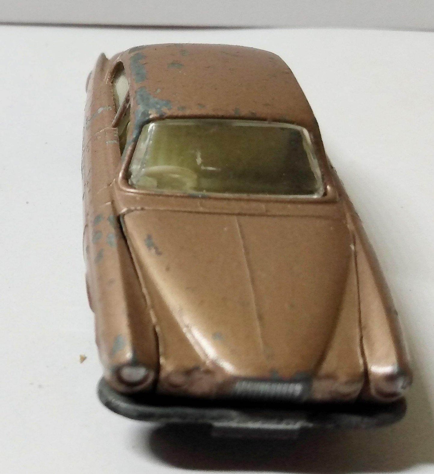 Lesney Matchbox 28 Jaguar Mk 10 Diecast Toy England 1964 - TulipStuff