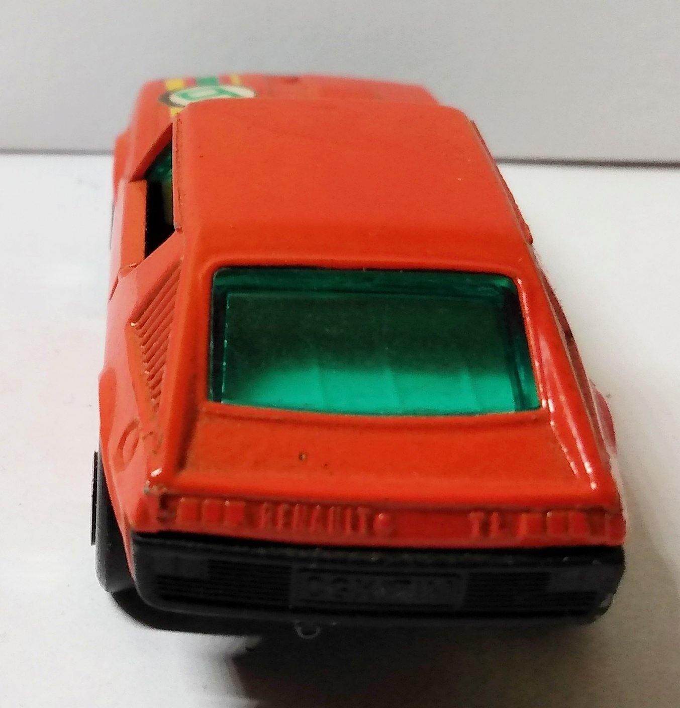 Lesney Matchbox 62 Renault 17TL #6 Superfast Made in England 1974 - TulipStuff
