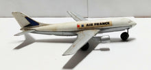 Load image into Gallery viewer, Lesney Matchbox Sky Busters SB3-A Air France Airbus A300B 1973 - TulipStuff
