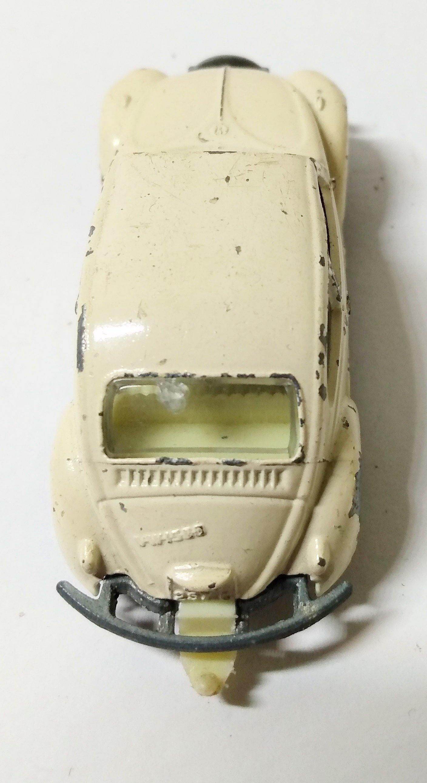 Lesney Matchbox 15 Volkswagen 1500 Saloon VW Beetle England 1968 - TulipStuff