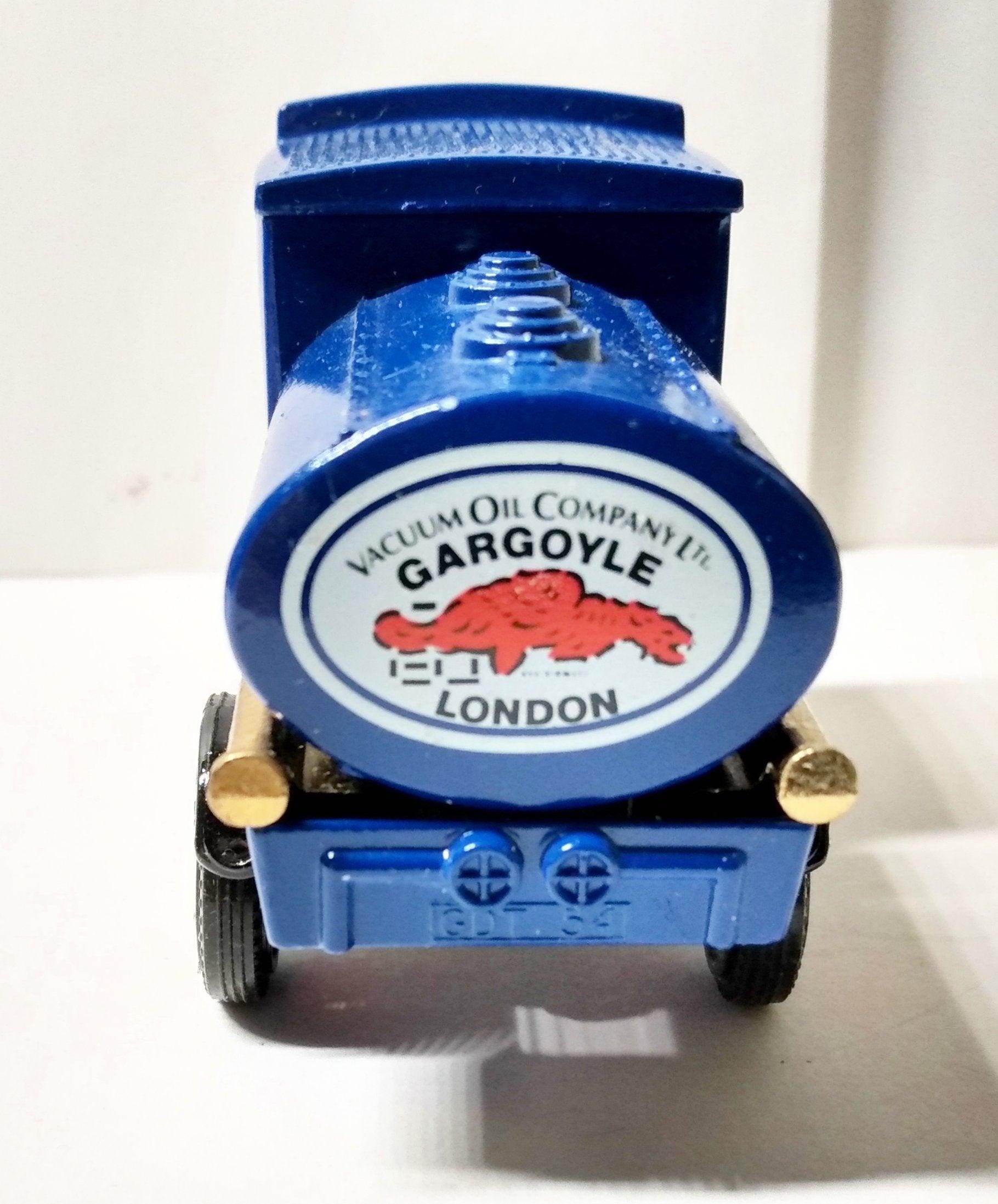 Matchbox Models of Yesteryear Y3 1912 Ford Model T Tanker Mobil Oil - TulipStuff