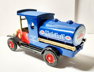 Matchbox Models of Yesteryear Y3 1912 Ford Model T Tanker Mobil Oil - TulipStuff