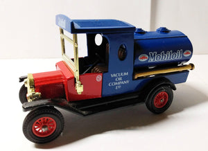 Matchbox Models of Yesteryear Y3 1912 Ford Model T Tanker Mobil Oil - TulipStuff