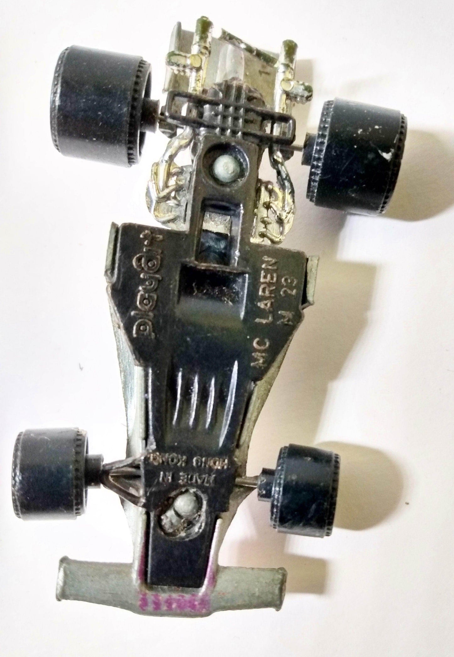 Playart 7193 McLaren M23 Formula 1 Racer Fastwheel Hong Kong 1970's - TulipStuff