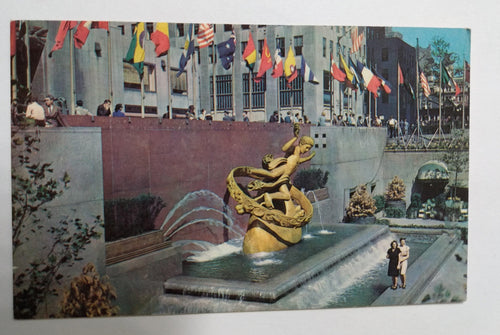 Prometheus Statue Rockefeller Center New York City 1950's Postcard - TulipStuff