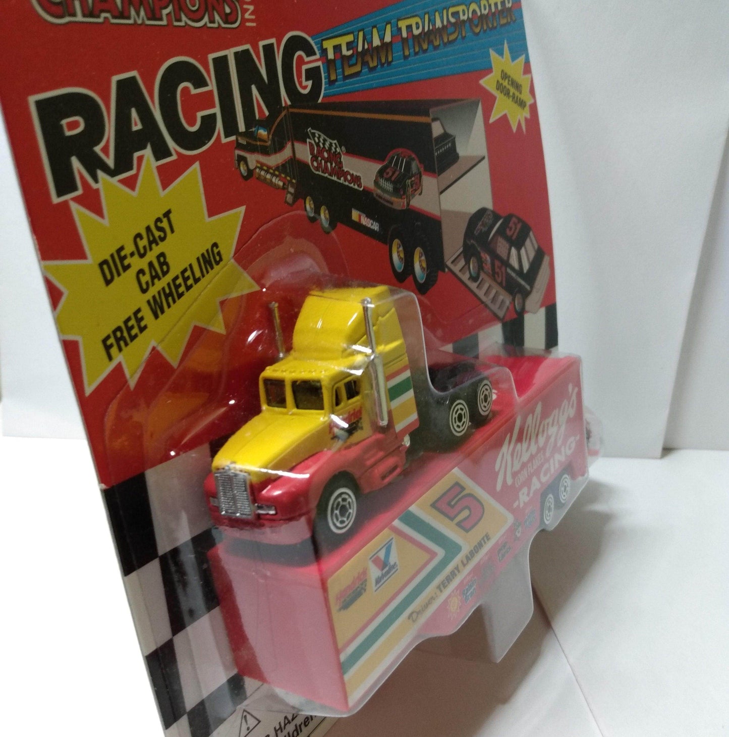 Racing Champions Micro Team Transporter 1995 Terry Labonte Kellogg's - TulipStuff