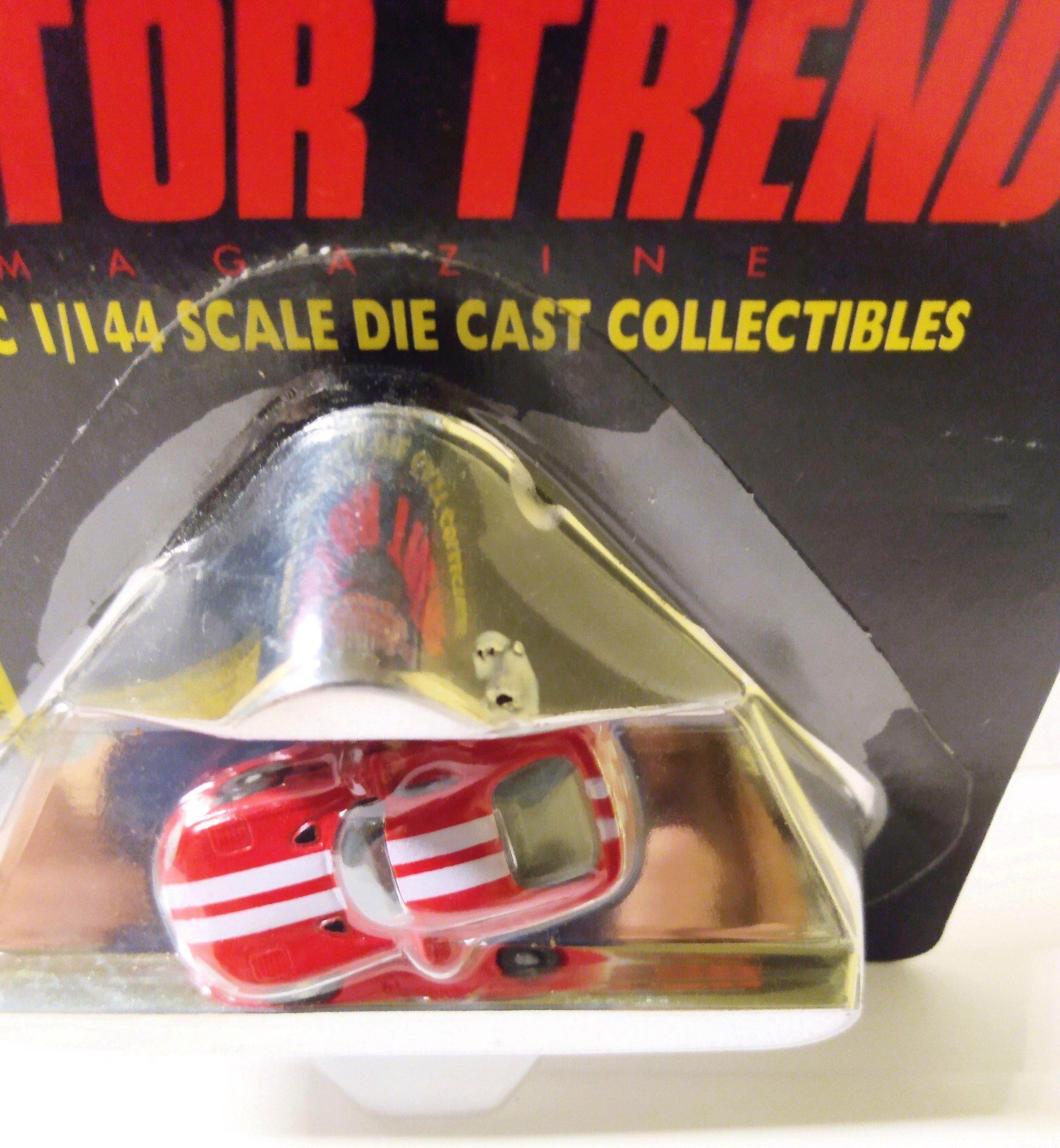 Racing Champions Mint Motor Trend 1:144 Scale Dodge Viper 1997 - TulipStuff