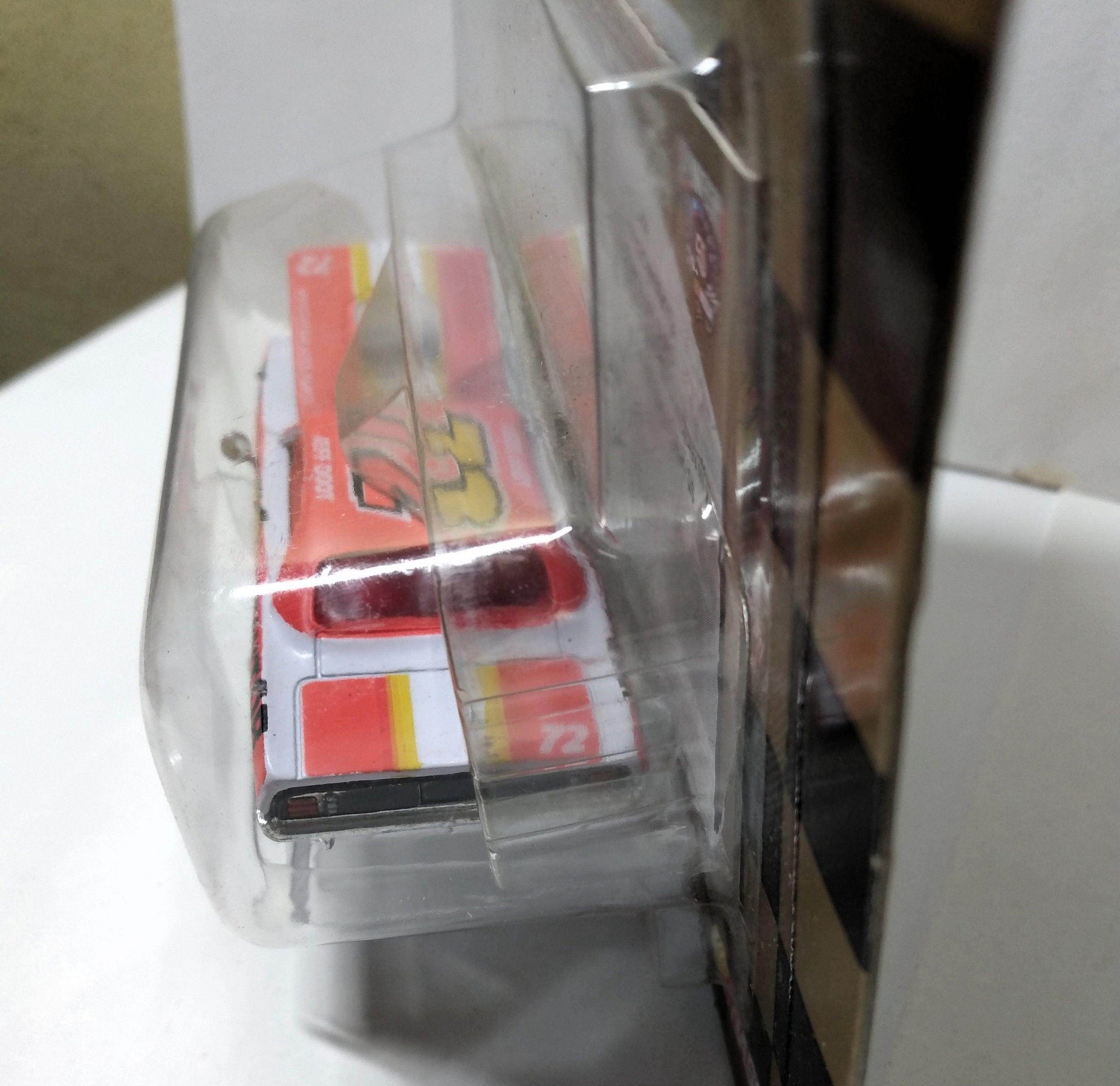 Racing Champions Nascar 50th Issue #24 1972 Ignitor Plymouth Barracuda - TulipStuff