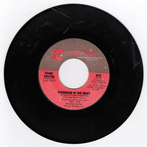 Frank Sinatra Strangers In The Night 7" 45 RPM Vinyl 1966 - TulipStuff