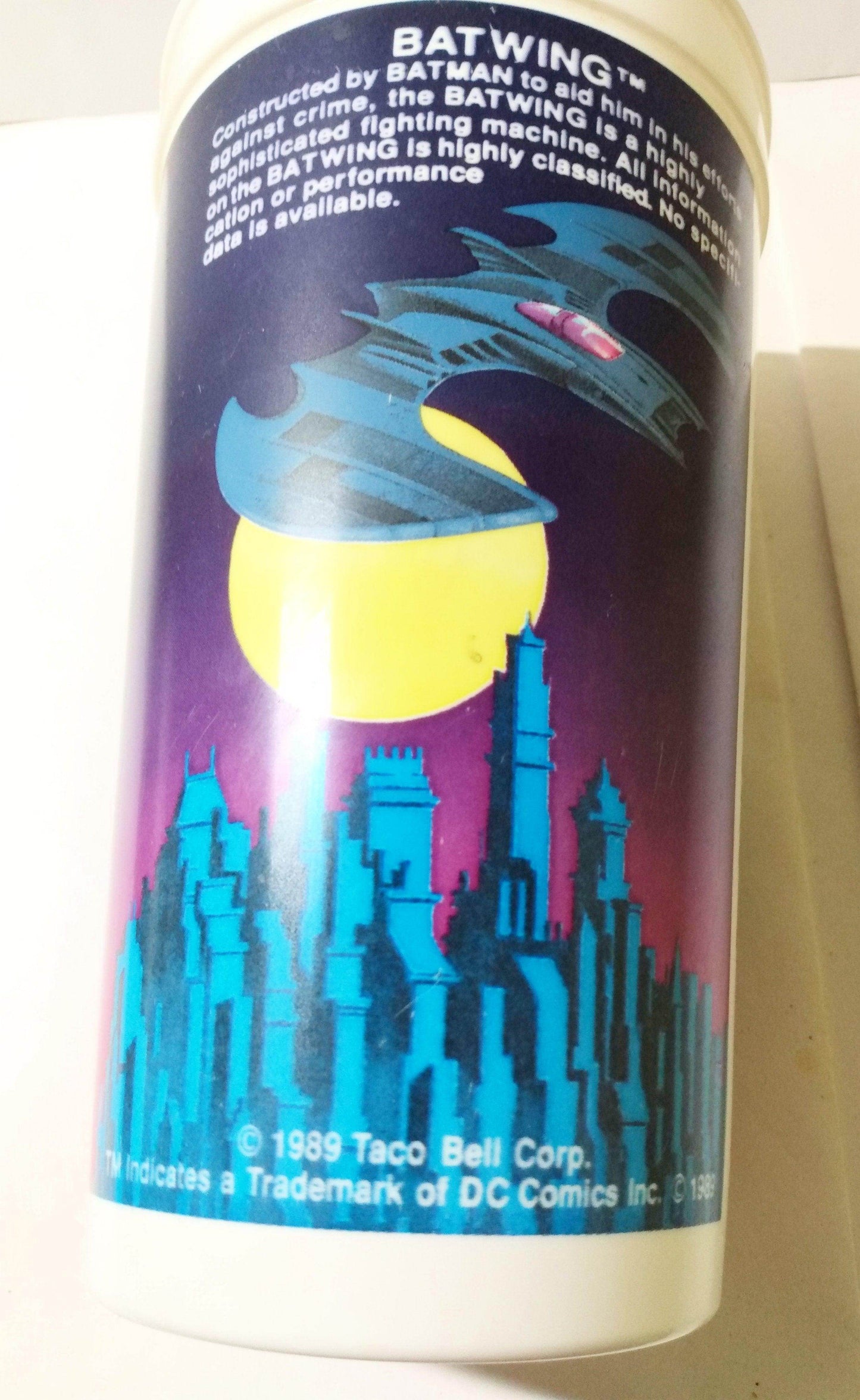 Taco Bell Batman Batwing 32 Oz Promo Plastic Cup 1989 - TulipStuff