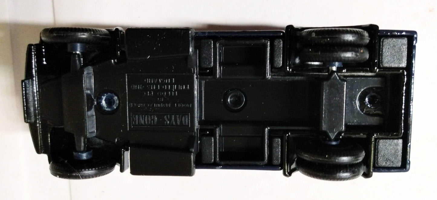 Lledo Vanguards DG63 1950 Bedford 30 CWT Delivery Van Cerebos Salt - TulipStuff