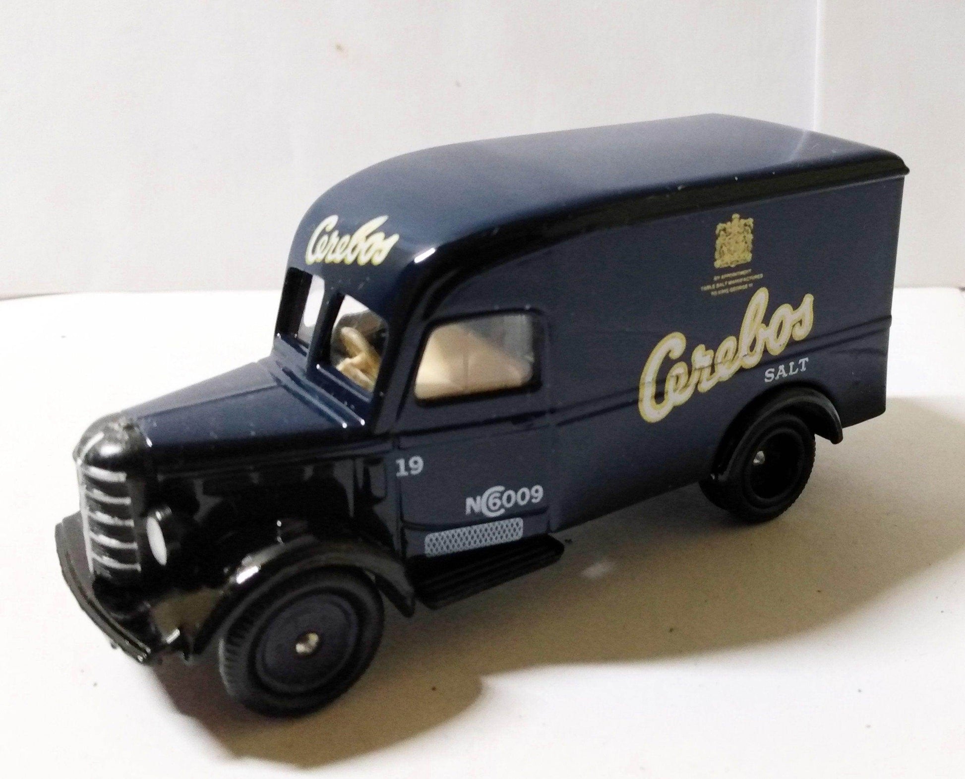 Lledo Vanguards DG63 1950 Bedford 30 CWT Delivery Van Cerebos Salt - TulipStuff