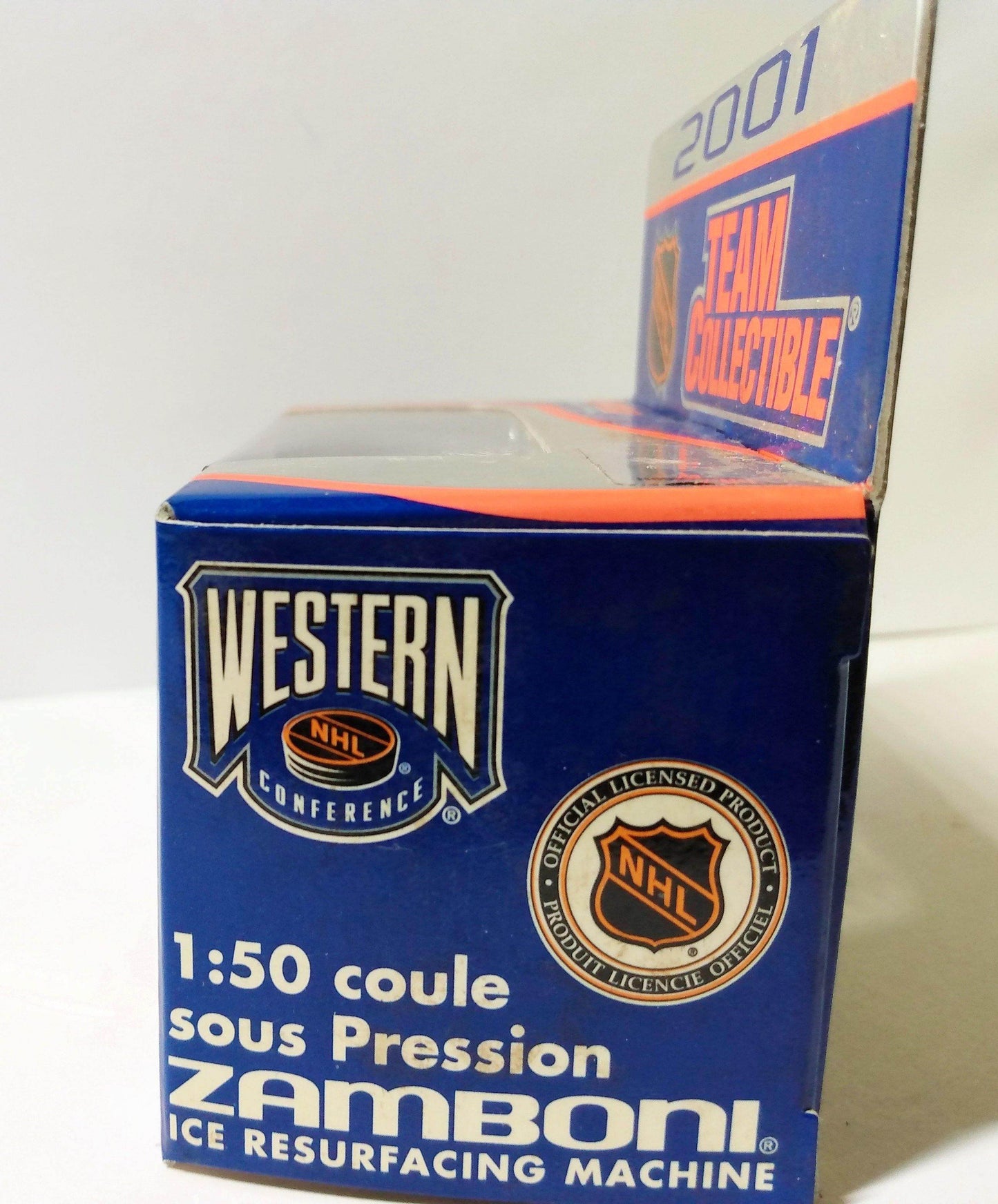 White Rose Collectibles '01 NHL New York Islanders Zamboni Ice Machine - TulipStuff