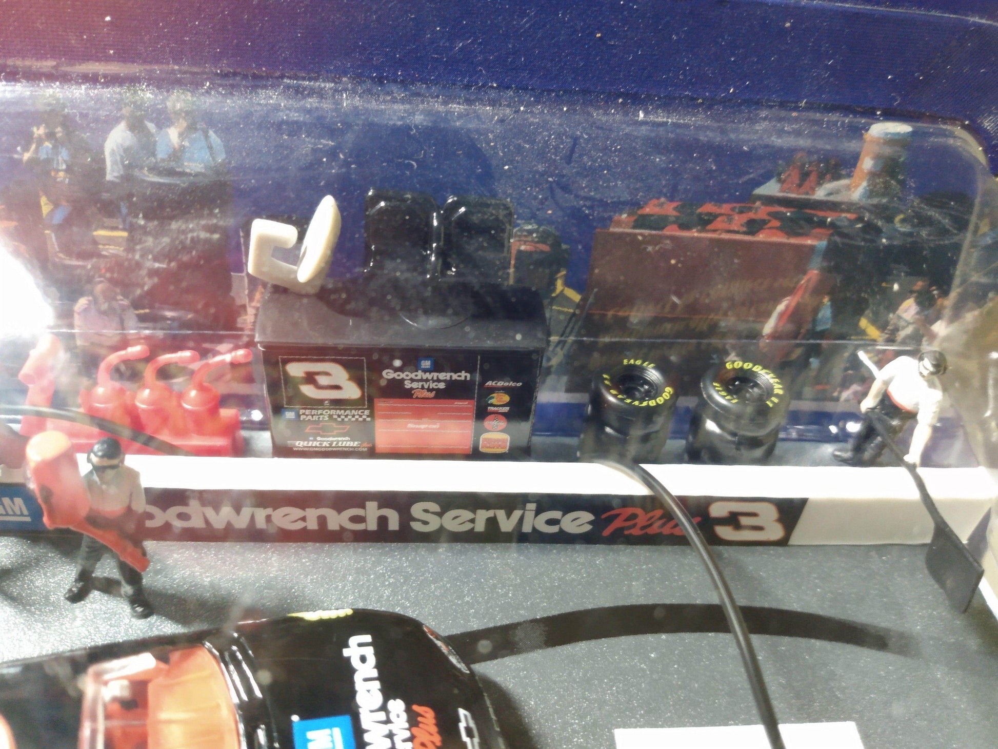 Winners Circle Pit Row Dale Earnhardt Pulling In Goodwrench Nascar - TulipStuff